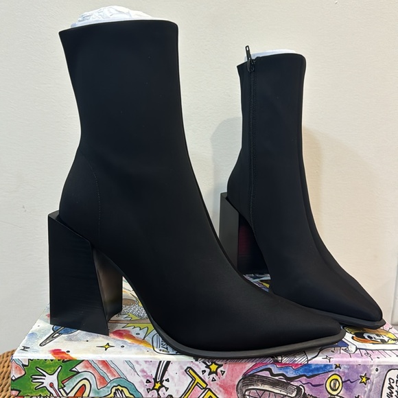 Jeffrey Campbell “Slamane” Black Neoprene Bootie - Picture 3 of 5